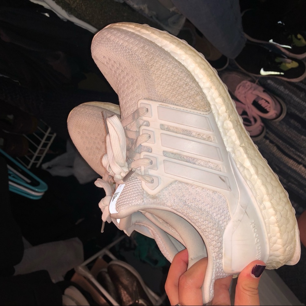 Adidas Sneakers